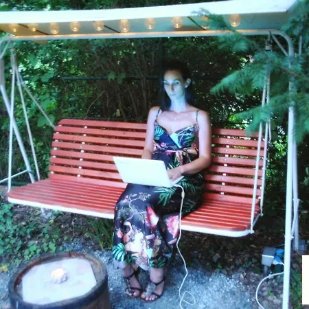 Guest house Alex Apartman And Garden *